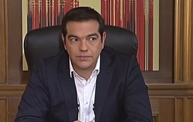 Το Twitter σατιρίζει την αναπάντητη κλήση την ώρα της συνέντευξης Τσίπρα