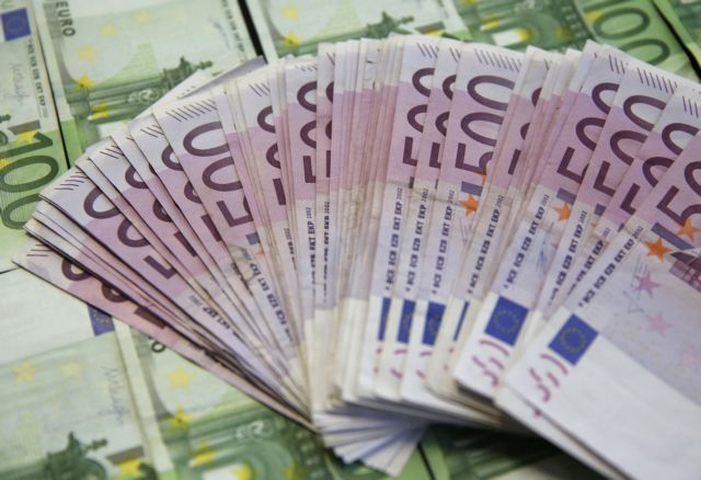 Στα 50,5 δισ. ευρώ η αξία του χρήματος που κυκλοφορεί στην ελληνική αγορά
