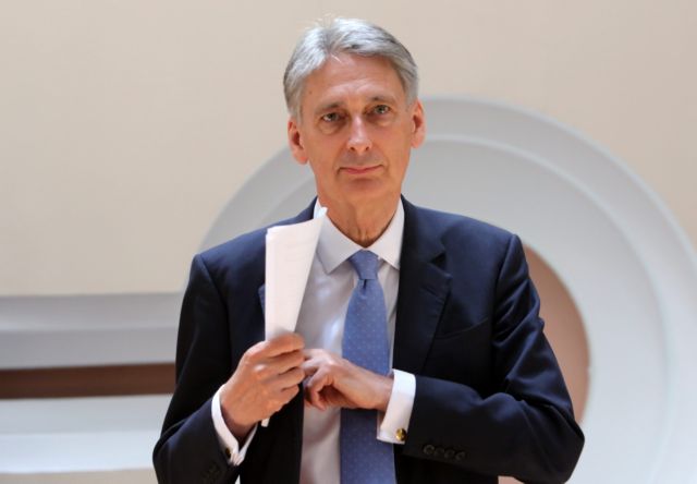 Βρετανός ΥΠΕΞ: Όλα τα κράτη-μέλη μάς θέλουν στην ΕΕ