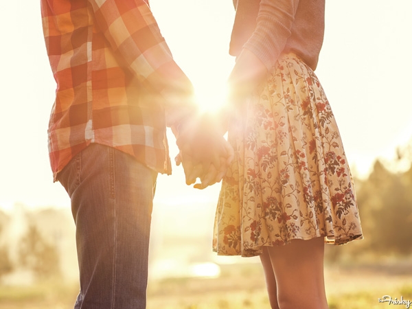 Δέκα πράγματα που εξηγούν γιατί και πώς ερωτευόμαστε