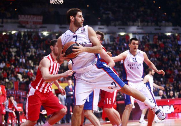 Ανακοίνωσε Περπέρογλου η Μπαρτσελόνα