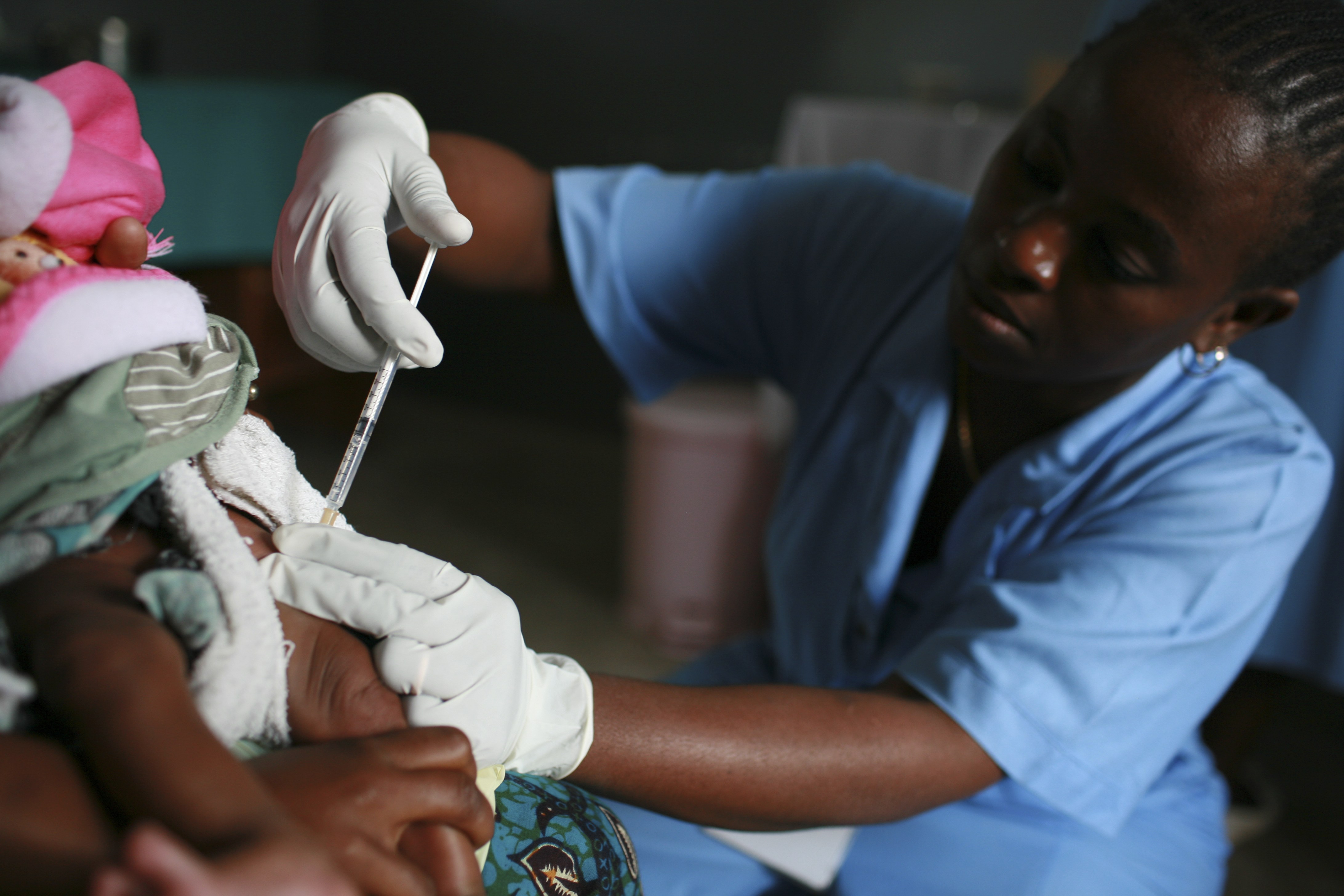 Ένα βήμα πιο κοντά στην έγκριση του πρώτου εμβολίου κατά της ελονοσίας