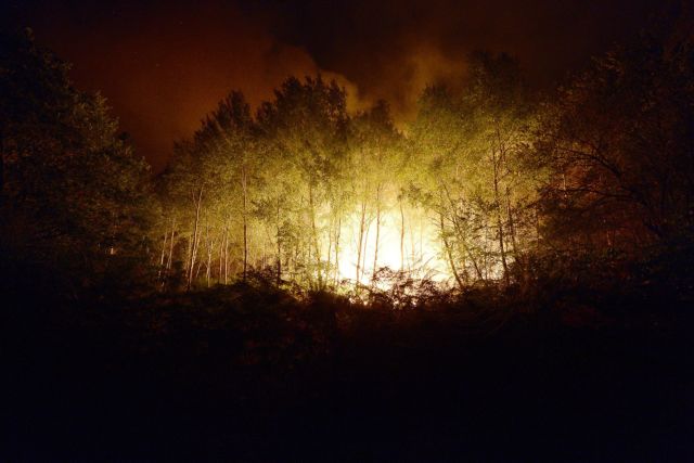 Μεγάλη δασική πυρκαγιά μαίνεται εδώ και τρεις ημέρες στο Μπορντό