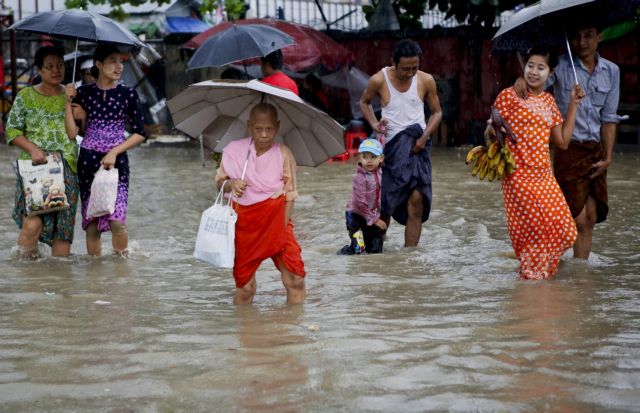Καταιγίδες και πλημμύρες φέρνουν τη Μιανμάρ σε κατάσταση εκτάκτου ανάγκης