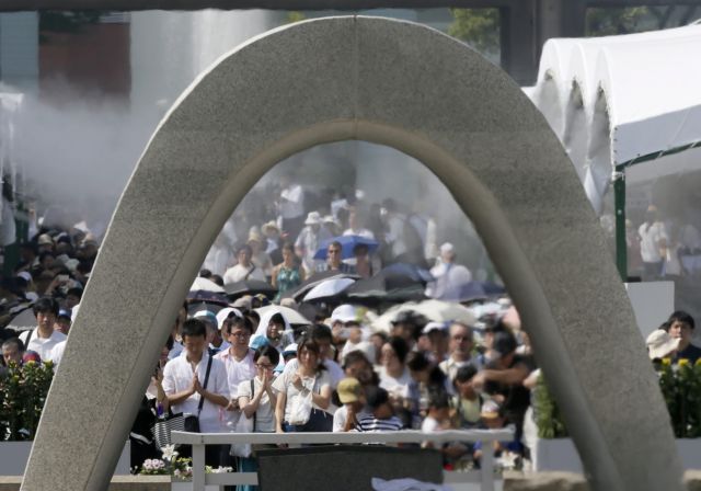 Η Χιροσίμα τίμησε τη μνήμη των νεκρών από την πρώτη ατομική βόμβα