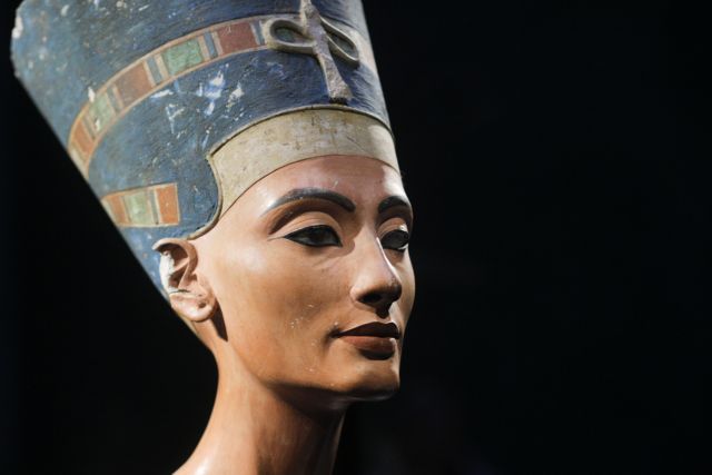 Αίγυπτος: Αρχαιολόγος υποστηρίζει πως βρήκε τον τάφο της Νεφερτίτης
