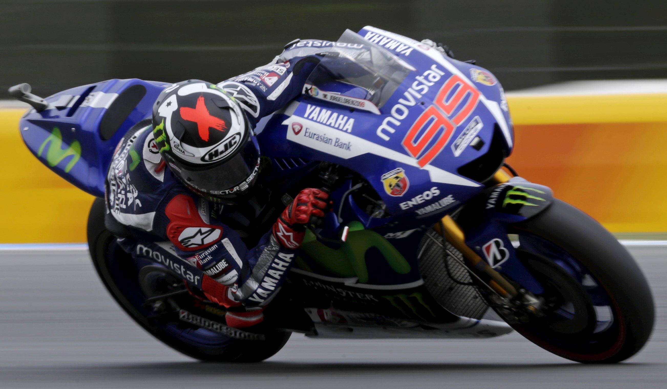 MotoGP – Τσεχία 2015: Pole position με ρεκόρ πίστας για τον J. Lorenzo