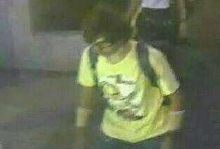 Η σοκαρισμένη Ταϊλάνδη αναζητεί έναν ύποπτο για την αιματηρή επίθεση