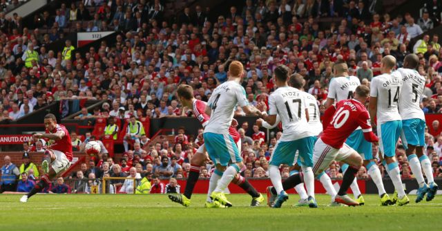 Απώλειες για Μ.Γιουνάιτεντ και Λέστερ, πρώτη νίκη η Μπόρνμουθ