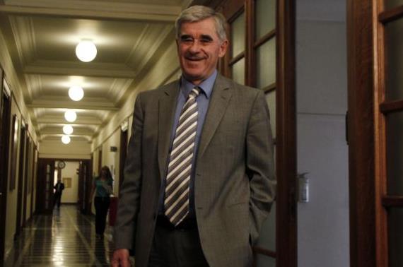 Νικολούδης: Καμία νομοθετική πρωτοβουλία για άνοιγμα των θυρίδων