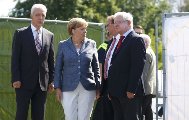 Ο Ομπάμα «χαιρετίζει την ηγεσία της Μέρκελ» για το προσφυγικό