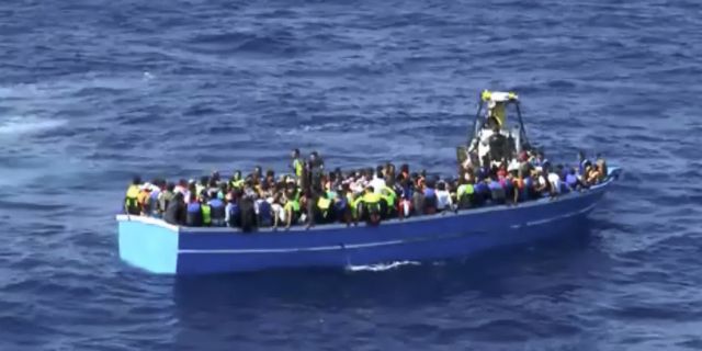 Φόβοι για εκατοντάδες νεκρούς μετανάστες ανοιχτά της Λιβύης