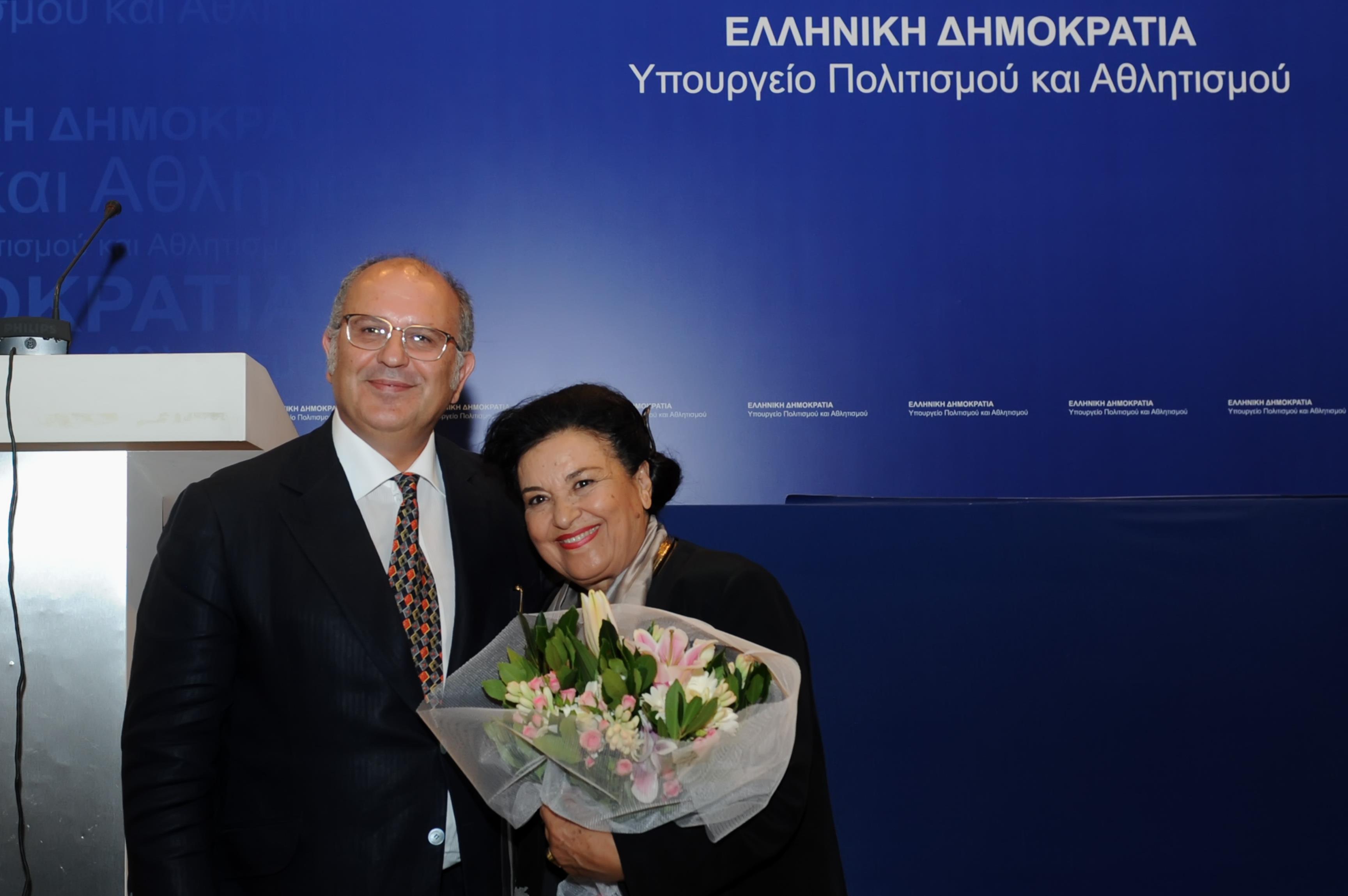 Με αβρότητες η τελετή παράδοσης-παραλαβής στο υπουργείο Πολιτισμού