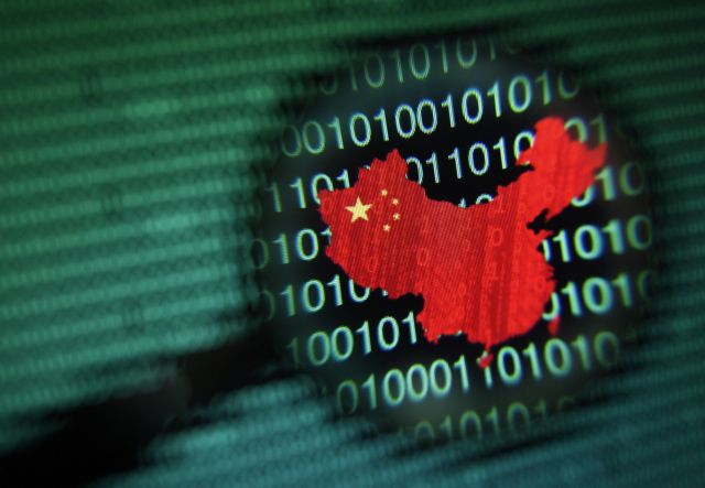 Οι ΗΠΑ ετοιμάζουν κυρώσεις σε κινεζικούς παράγοντες για τις επιθέσεις χάκερ