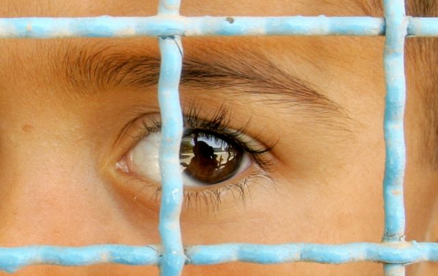Αργεντινή: Σε «κλουβί» στο σπίτι για έξι χρόνια μία ψυχικά ασθενής και ο γιος της