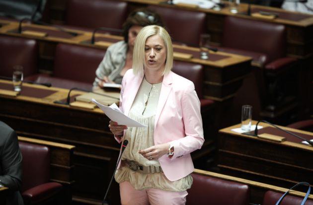 Σε μη εκλόγιμη θέση η Ραχήλ Μακρή, αλλά θα συνεχίσει τον αγώνα