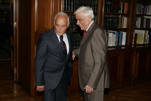 Οι μεταρρυθμίσεις επείγουν, συμφώνησαν Παυλόπουλος-Μανιτάκης