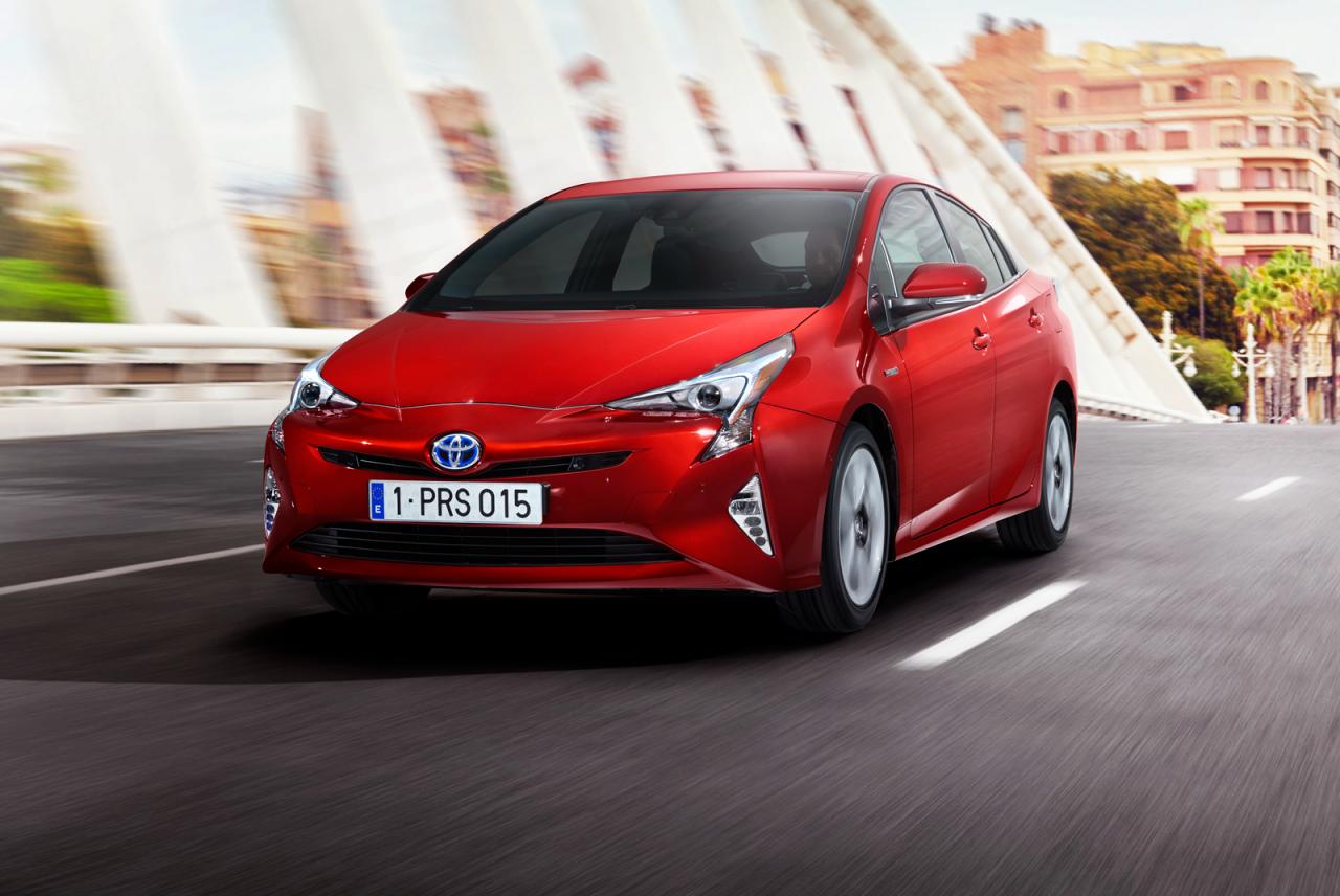 Toyota Prius 2016: Η νέα γενιά του αρχετυπικού υβριδικού