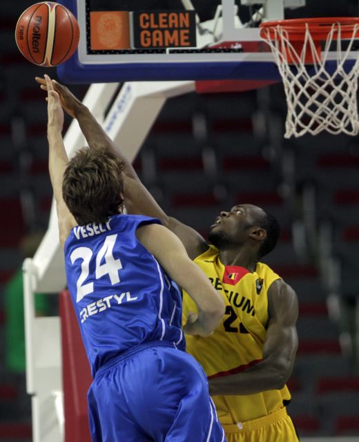 Η Τσεχία νίκησε το Βέλγιο, «αυτοκτόνησε» η Λετονία, πρόκριση για Λιθουανία