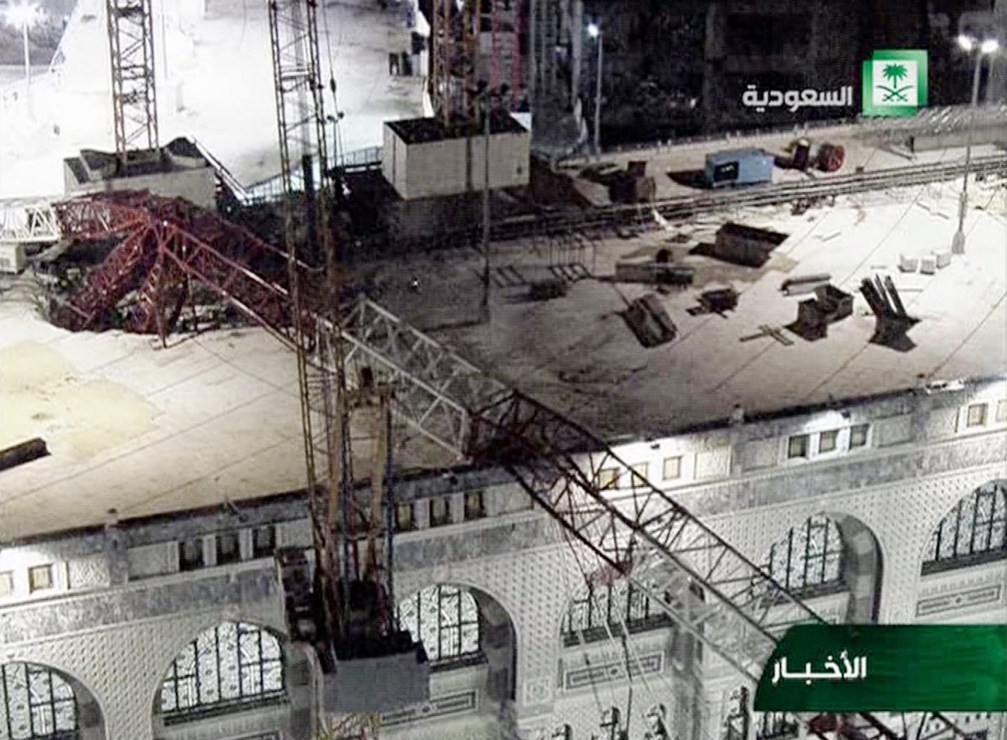 Δεκάδες νεκροί από κατάρρεση γερανού στο Μεγάλο Τέμενος της Μέκκας