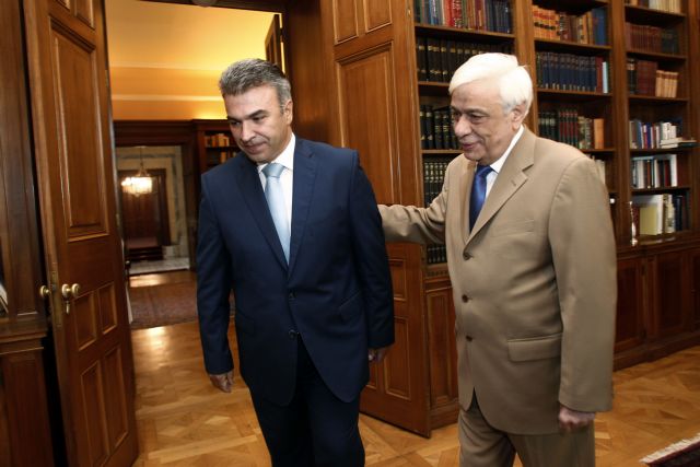 Παυλόπουλος: Να γίνει έκτακτη Σύνοδος Κορυφής για το προσφυγικό