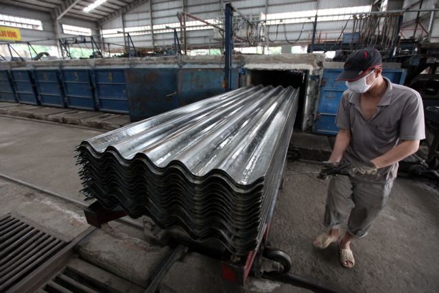 Σχέδιο για το αναγκαίο επενδυτικό άλμα ζητούν οι βιομήχανοι