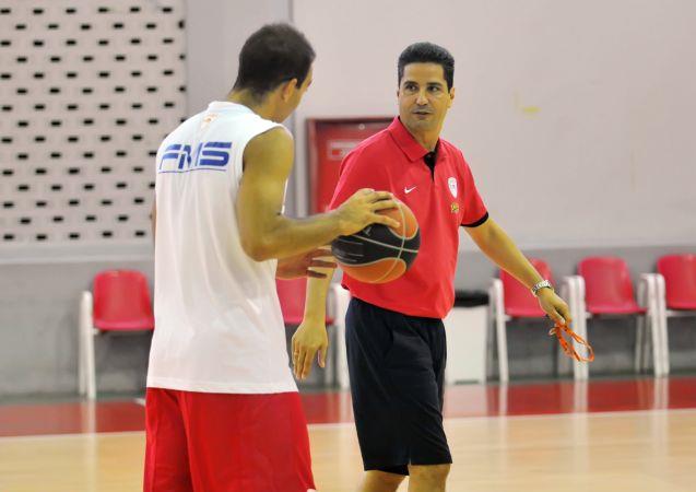 Σφαιρόπουλος: «Τιμή να δουλεύεις για μια θρυλική ομάδα σαν τον Ολυμπιακό»