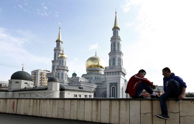 Πούτιν, Αμπάς και Ερντογάν στα εγκαίνια του επιβλητικού τεμένους της Μόσχας