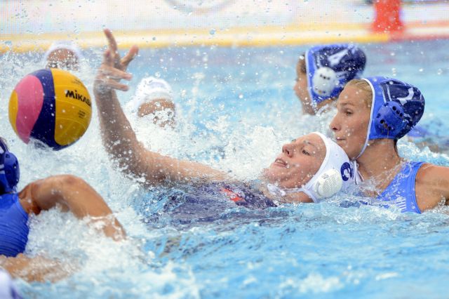 Η Ελλάδα… βούλιαξε την Κροατία και προκρίθηκε στα τελικά του Euro