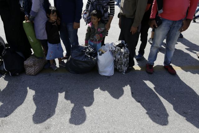 H Frontex ενισχύει τις ομάδες της σε Ελλάδα και Ιταλία για τα hot spot