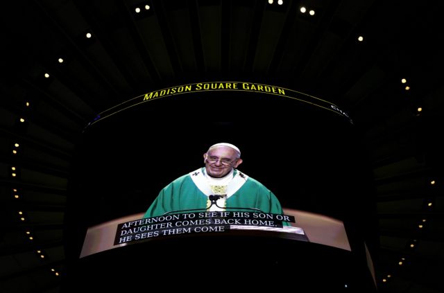 Pope Francis Superstar: Ποπ-ροκ άλμπουμ από τον… πάπα Φραγκίσκο