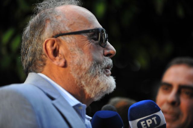 Παρέμβαση Κουρουμπλή για αναστολή των κατεδαφίσεων στη Ραφήνα