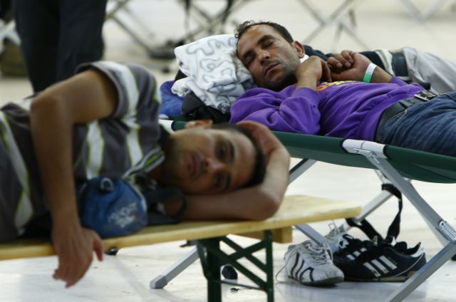 Γερμανία: Ανησυχία για τις βίαιες επιθέσεις σε κέντρα προσφύγων