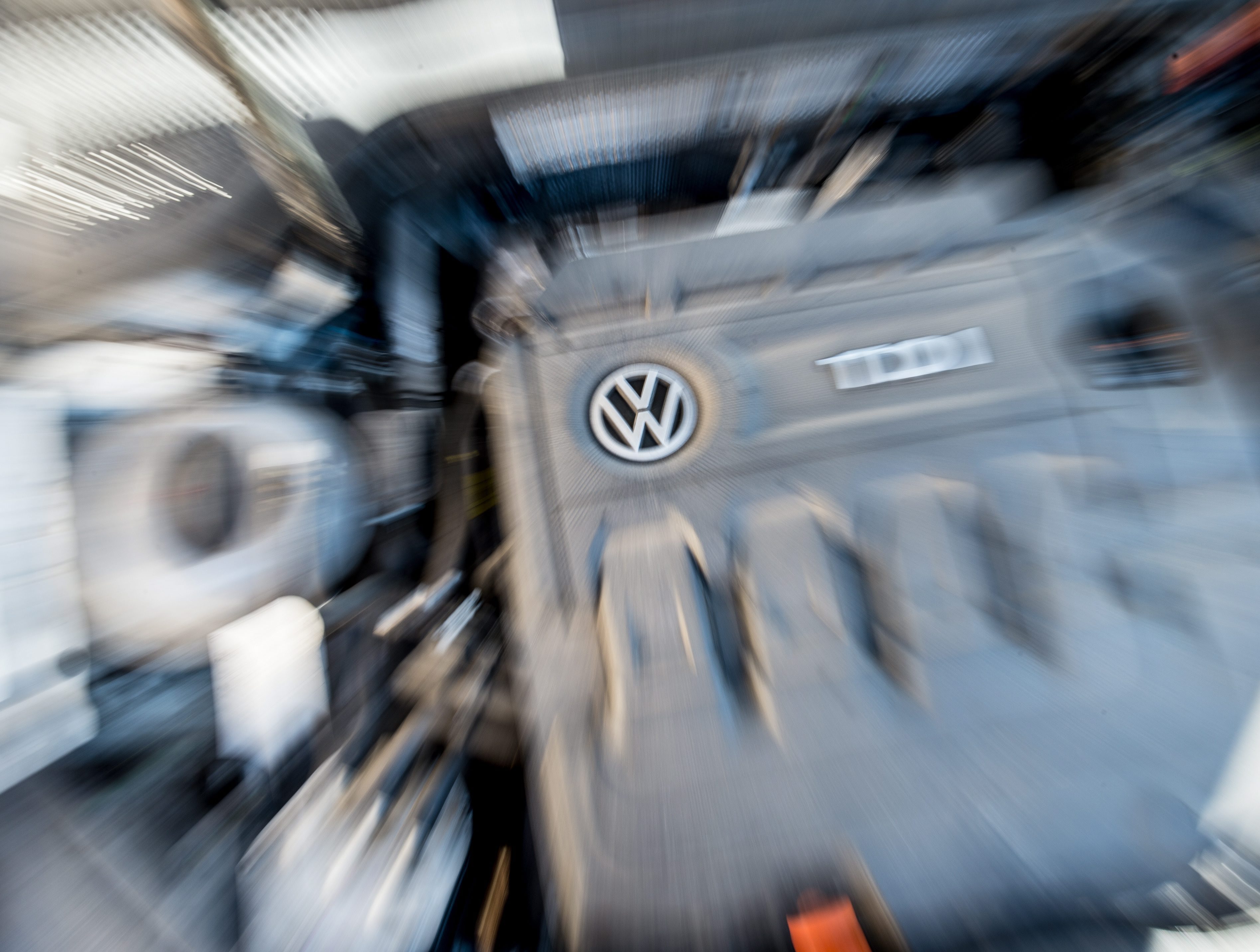 Αυξάνεται ο αριθμός των αγορών όπου αναστέλλονται οι πωλήσεις των «ύποπτων» πετρελαιοκίνητων του ομίλου VW