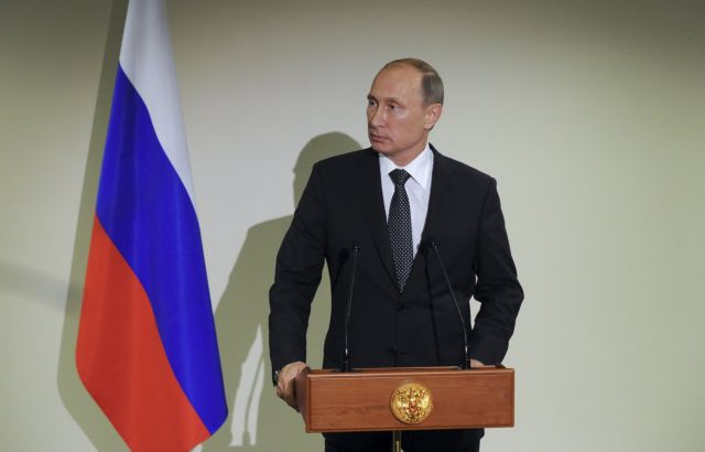 Γαλλία κατά Ρωσίας: Πολλά λέει, τίποτα δεν κάνει κατά του Ισλαμικού Κράτους