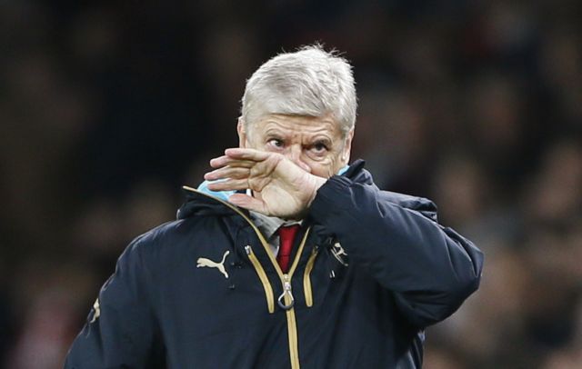 ΜΜΕ και οπαδοί «πυροβολούν» τον Βενγκέρ μετά την ήττα από τον Ολυμπιακό