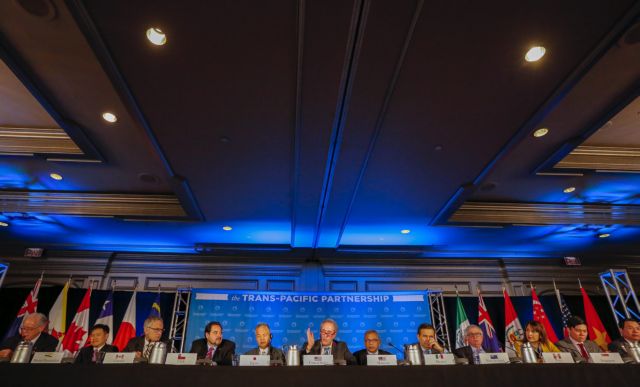 FT: Η εμπορική συμφωνία χωρών του Ειρηνικού φέρνει πιο κοντά τη συμφωνία ΗΠΑ-ΕΕ