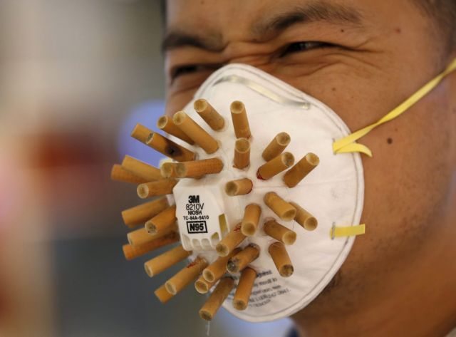 «Επιδημία» καπνίσματος στην Κίνα: Ένας στους τρεις θα πεθάνει έως το 2030