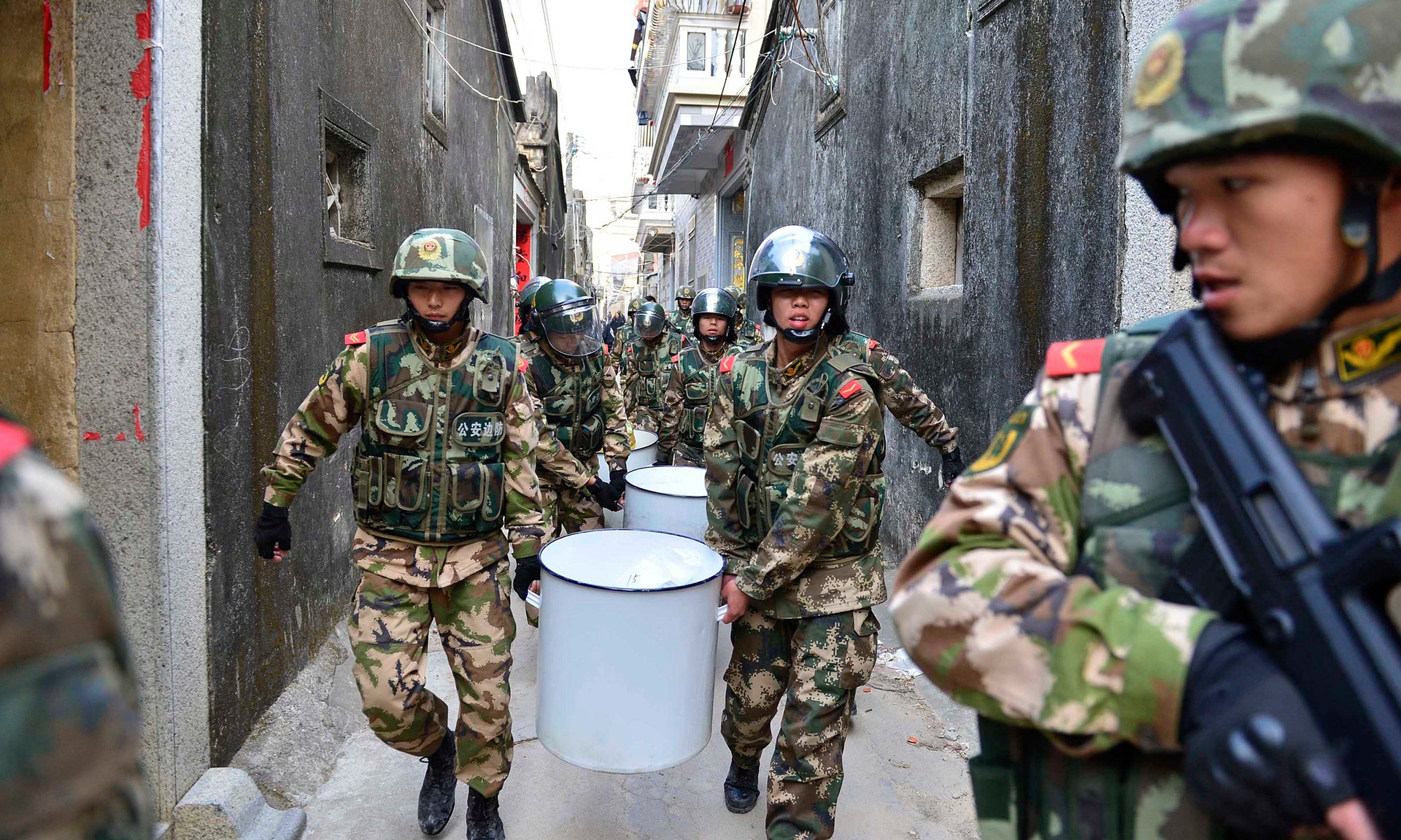 Ο κινέζος καθηγητής που το έκανε όπως στο «Breaking Bad»