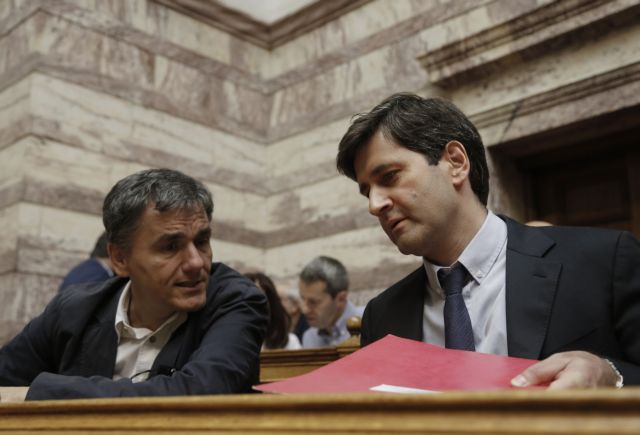 Χουλιαράκης: Εξαλείφει το ρίσκο του Grexit η ψήφιση του πολυνομοσχεδίου