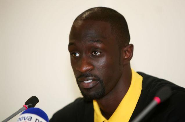 Αποσύρεται από την ενεργό δράση ο Μενσά-Μπονσού