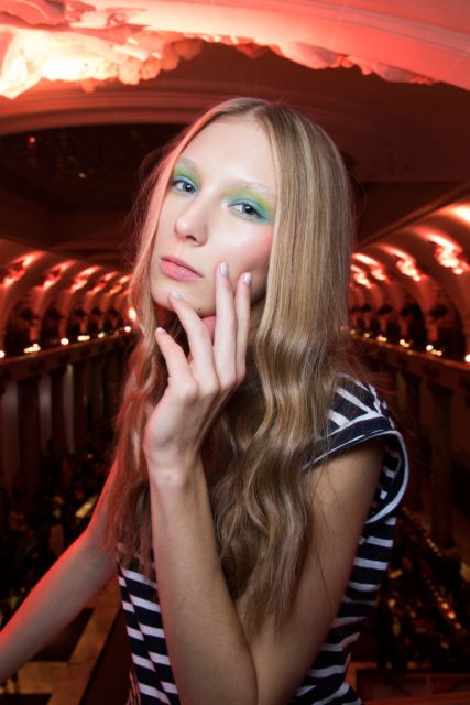 5 τοξικές σκέψεις που μποϋκοτάρουν την ευτυχία σου