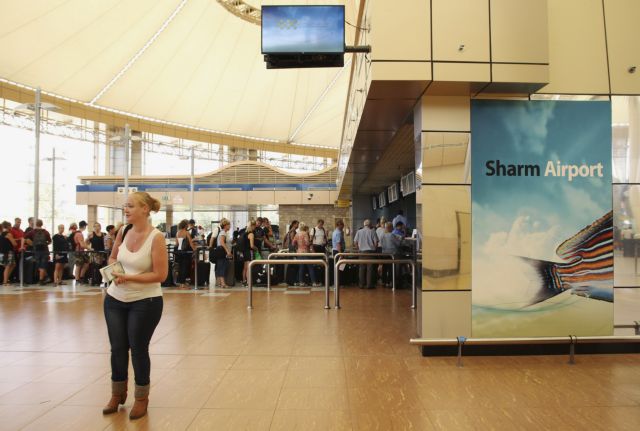 Αναστολή ρωσικών πτήσεων στην Αίγυπτο – Επαναπατρίζονται τουρίστες