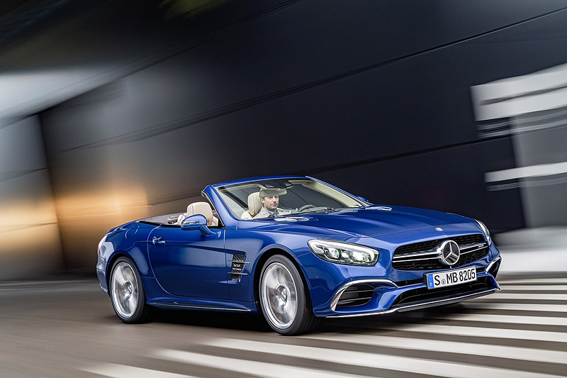 Mercedes-Benz SL 2016: Ο θρύλος επέστρεψε