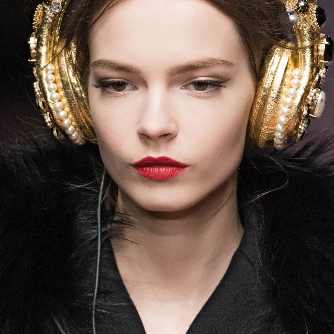 Tα σωστά χρώματα για τα χείλη τώρα