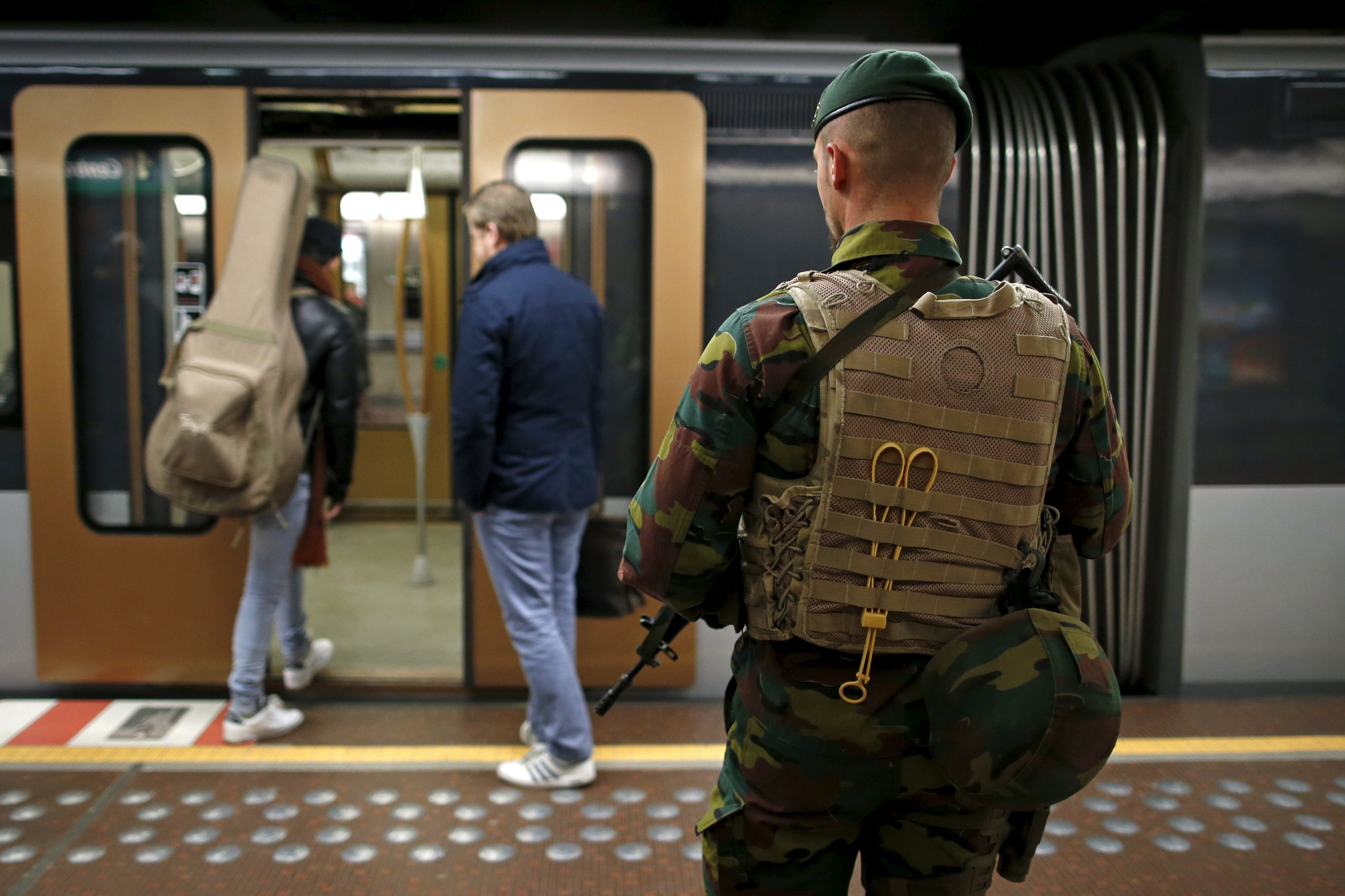 Η ζωή επιστρέφει στις Βρυξέλλες, έστω και υπό δρακόντεια μέτρα ασφαλείας