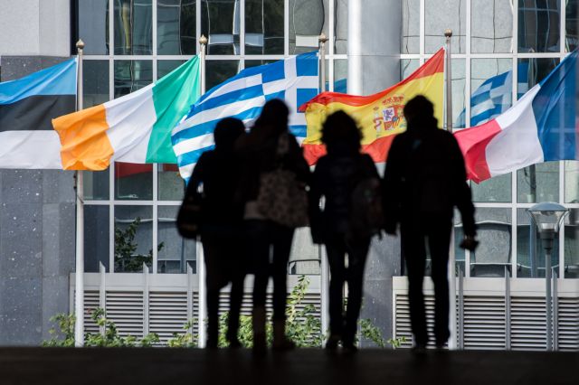 Σταθερός ο δείκτης οικονομικού κλίματος σε Ελλάδα και ευρωζώνη τον Νοέμβριο