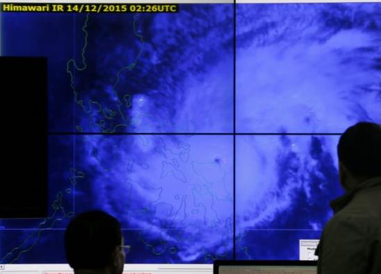 Φιλιππίνες: Χιλιάδες κάτοικοι εγκαταλείπουν τα σπίτια τους εν όψει νέου τυφώνα