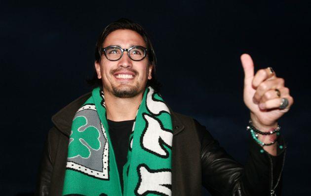 Έφτασε Αθήνα ο Λέτο, αποθέωση από τον κόσμο του ΠΑΟ