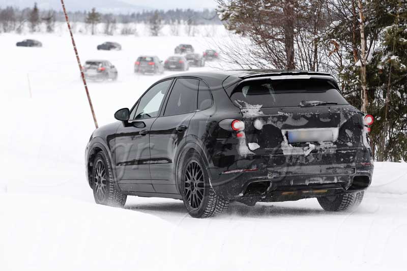 Porsche Cayenne 2018: Eνεργό στοιχείο δυναμισμού